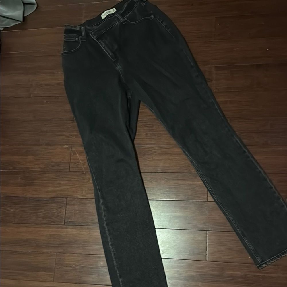 Abercrombie & Fitch Black Jeans Off Center Button Size 29 - NEVER WORN
